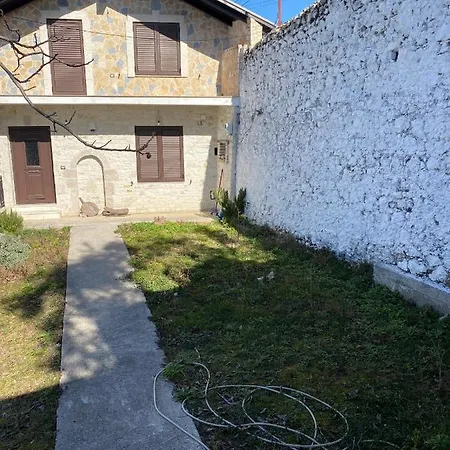 Vila Ballabanec 1 *