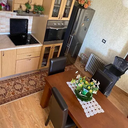 Vila Ballabanec 1 * Kruja
